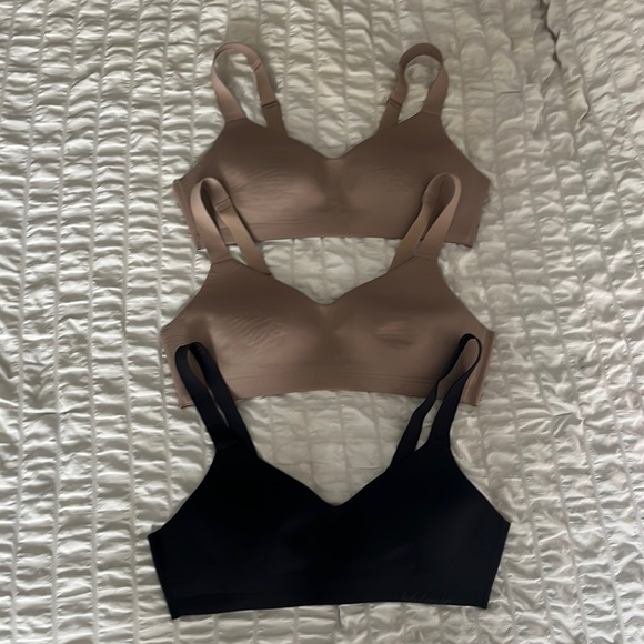 Lululemon Like Nothing Bra 3 PACK with Adjustable Straps and Band - Picture 1 of 7